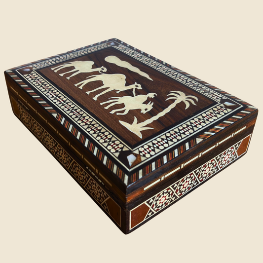 Vintage 1970s Damascene Camel Mosaic Box – Handcrafted Syrian Art