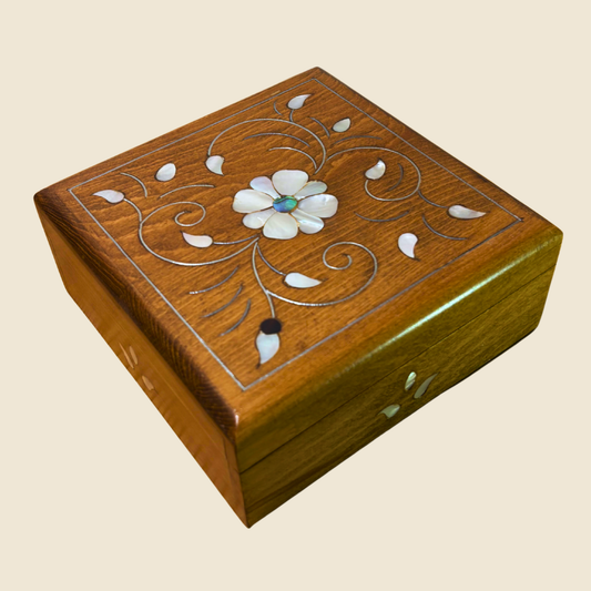 Handcrafted Damascene Luxury Box – Mother of Pearl & Velvet Elegance