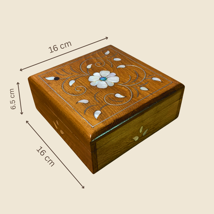 Caja Damasquina de Lujo Hecha a Mano – Nácar y Elegancia de Terciopelo