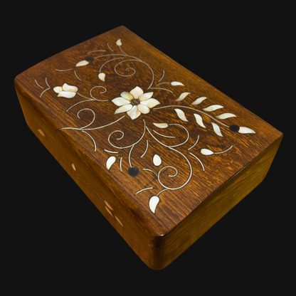 Handcrafted Damascene Luxury Box – Mother of Pearl & Velvet Elegance