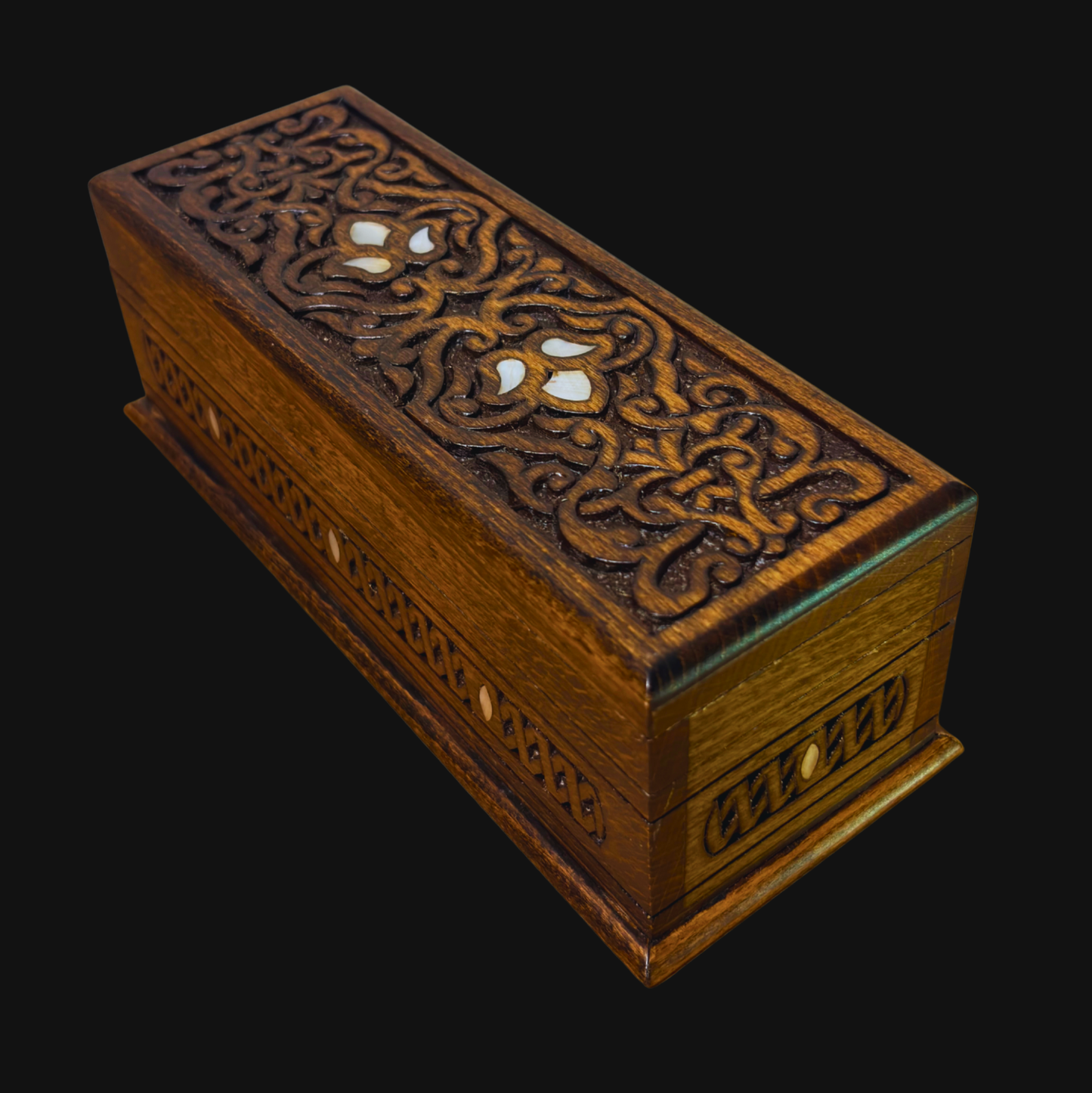 Handcrafted Luxury Carved Box – Mother of Pearl & Velvet Elegance