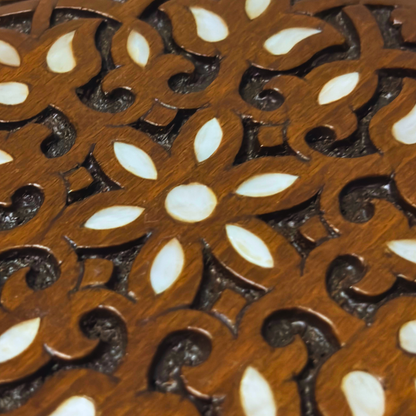 Handcrafted Luxury Carved Box – Mother of Pearl & Velvet Elegance