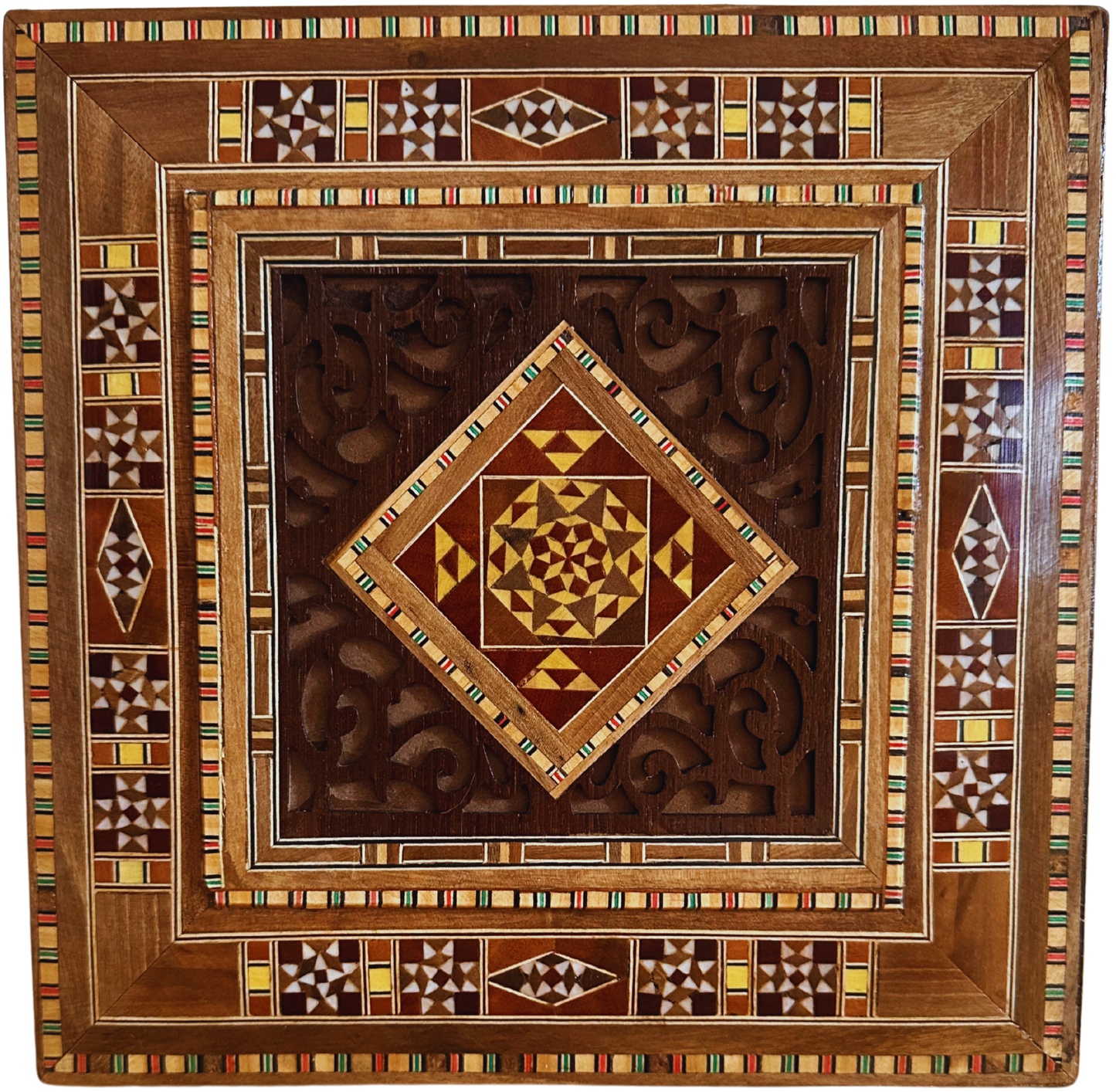 Baú Damasquino de Joias e Lembranças – Elegância em Veludo