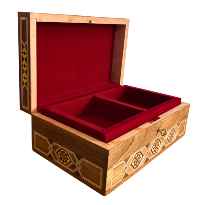 Kilitli Şam Mozaik Takı Kutusu – El Yapımı Zarif Eser